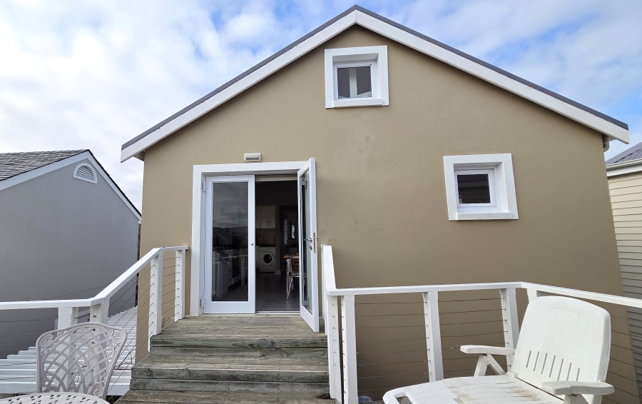 To Let 1 Bedroom Property for Rent in Thesen Islands Western Cape